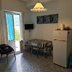 아파트 Bilocale Vicinissimo 50m Mare 레반토