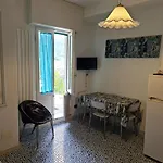Bilocale Vicinissimo 50m Mare 아파트 레반토